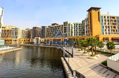 Elegant 3-Bedroom Apartment with Spacious Terrace and Canal View