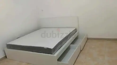 Malam king size bed 180/200cm bed with 2 storage drawers underneath and Ikea mattres