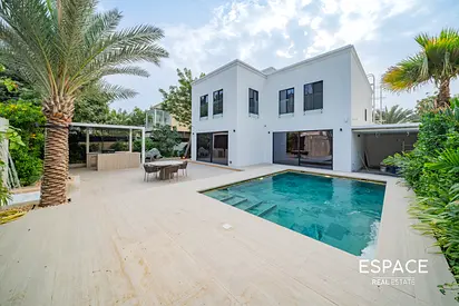 Furnished | Private Pool | Gym and Sauna | Smart Home
