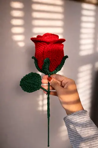 Hand-knitted Red Rose — Single Decorative Crochet Flower
