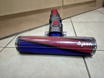 dyson head attachment