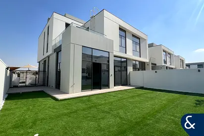 4 Bed Plus Maid | Modern Design | Landscaped
