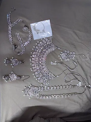 jewelry set for sale