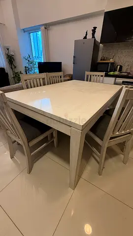 Solid Wood 6-Seater Dining Table Set - white- Good Condition home center brand