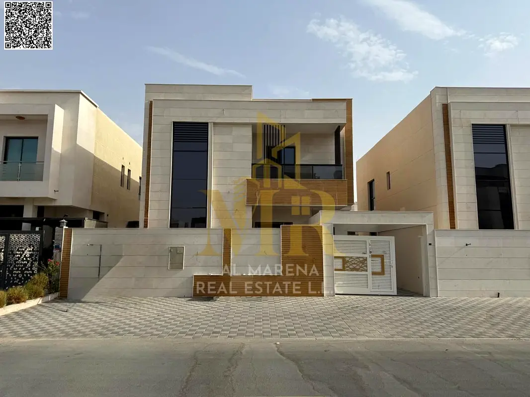 فيلا من المالك مباشر تشطيب شخصي ع شارع رئيسي قريب جميع الخدمات تملك حر لجميع الجنسيات وبدون دفعة مقدمة في أرقي مناطق عجمان..