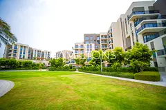 Exclusive Oceanfront Apartment | Elite Beachfront Living | Vacant | Resale