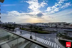 Burj Khalifa View | Natrually Bright | Spacious