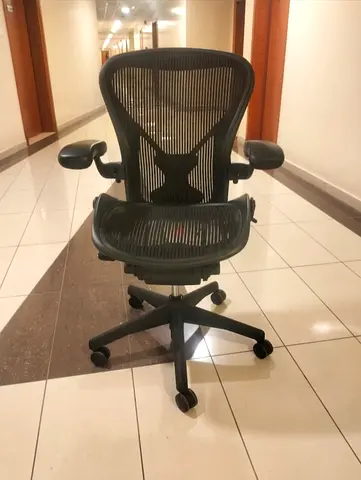 Herman Miller Size C Aeron Classic Office Chair fully loaded