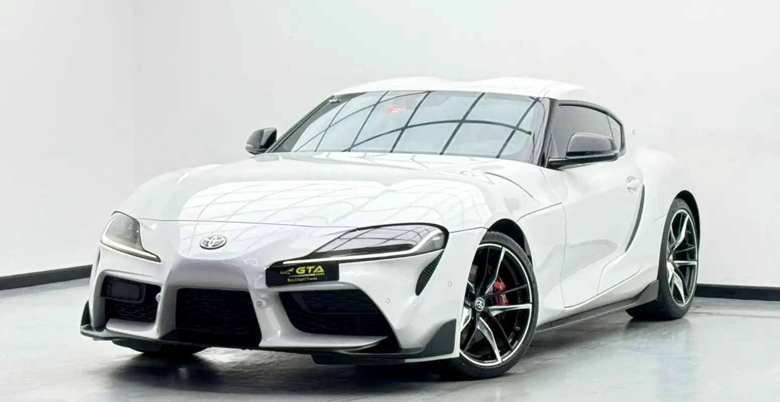 Toyota Supra 2021 — photo 1 of 15