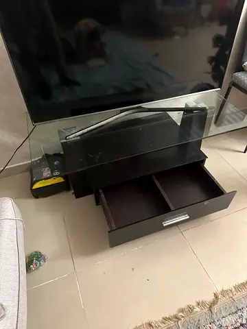 TV TABLE URGENT SALE