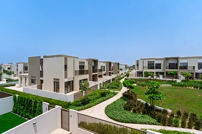 Single Row I Close to pool I Rented Property