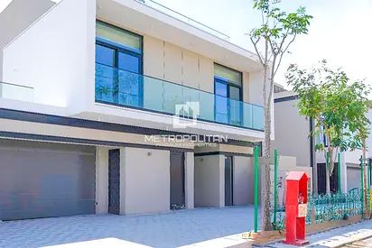 5Beds| With Lift and Private Pool | Original Price