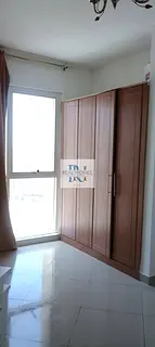 Lake View | Spacious | Lakeside Towers D