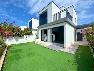 Corner Unit | Exclusive | Well Maintained