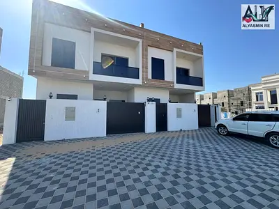 للبيع فيلا تاون هاوس فاخرة في الحليو 2 - تملك حر لجميع الجنسيات - شامل الكهرباء والماء والرسوم