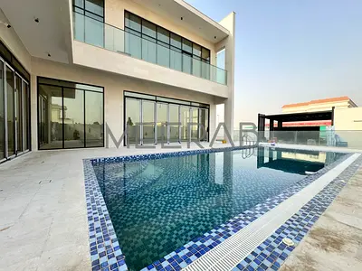 LUXURY LIVING | HIGH QUALITY | MODERN DESIGN VILLA