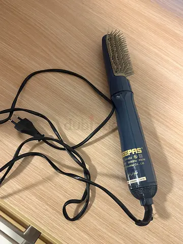 Geepas hair dryer and styler