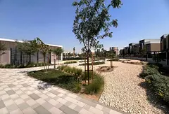 Brand New | Next to Park | Single Row | Type 3B1 |