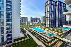 Pool &amp; Park View | Chiller Free | Available