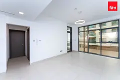 1 Balcony In Hall+Terrace In 2nd BR|Prime Location