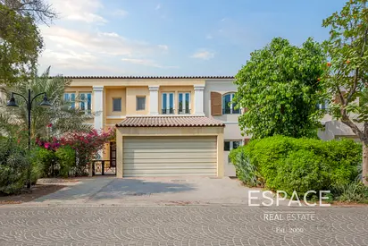 Non-Perimeter | 4 Bedrooms | Landscaped