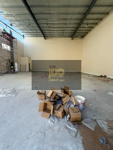 مستودع جديد مساحه 3200 قدم كهربا 25 كيلو وات