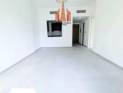 Luxury Modern 1BR || Semi Close kitchen || Big Layout || Good View || Ready To