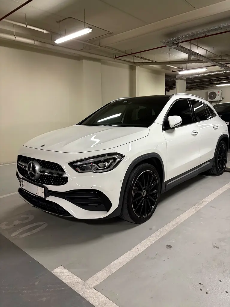 Mercedes-Benz GLA-Class 2022 — photo 1 of 12