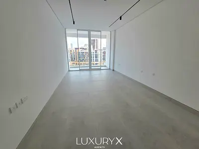 Spacious Studio| Partial Creek View | Initial Sale