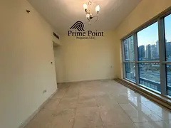Spacious and Well-Maintained Apartment Close kitchen
