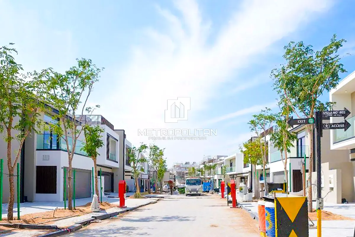 Original Price | 5 Beds | Lift and Private Pool