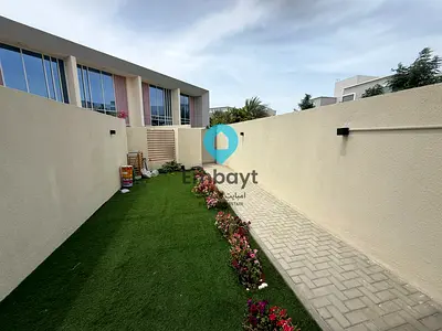 Family Community | 1BR Townhouse | Big Garden | Steps from Pool & Gym