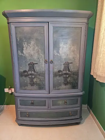 Multifunctional tv or linen cupboard with Mills