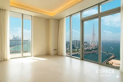 Sea and Dubai Eye View | Chiller Free