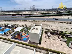 VERY SPACIOUS//PRIME LOCATION//READY TO MOVE