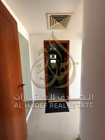 ✨ شقة غرفتين وصالة للإيجار في التعاون – الشارقة | صالة منفصلة  متاح الآن شقة مميزة للإيجار في منطقة التعاون موقع حيوي قريب من جميع الخدمات ومناسب جدًا