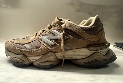 New balance 9060 mushroom timberwolf 43eu