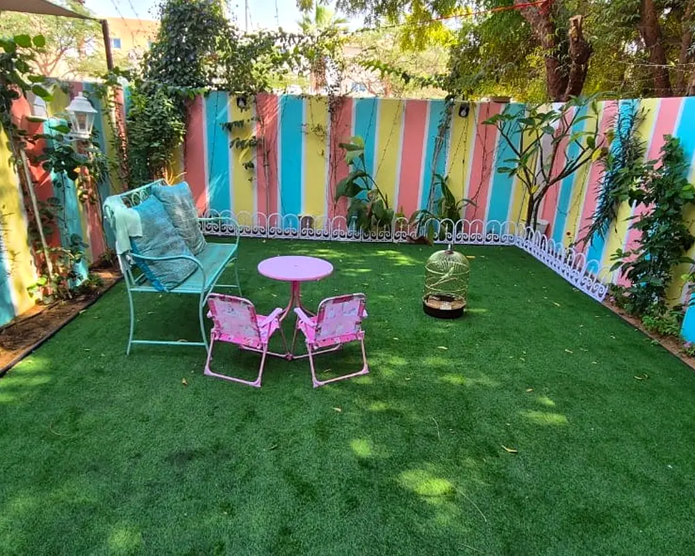 HIGHLY UPGRADED 2BR W/MAID ROOM EXTENDED LIVING ROOM
