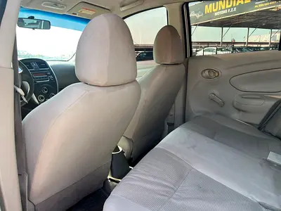 2019 Nissan SUNNY 缩略图 13