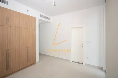 Ready to Move | Golf Course Views | Modern Living