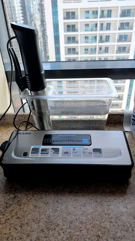 Sous Vide and Vacuum Sealer Bundle