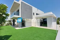 Golf View |4 BR With Pool | Ready to Move| Terrace