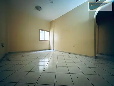 HOT OFFER !! FULLY SPACIOUS 1BHK APARTMENT AND 1 MASTER BEDROOM AND CENTRALIZED AC AND GAS JUST 30K AL QASIMIA