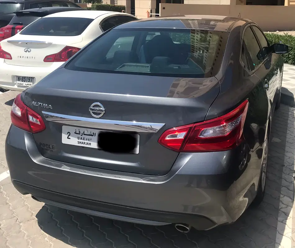 Nissan Altima 2017 — photo 1 of 13