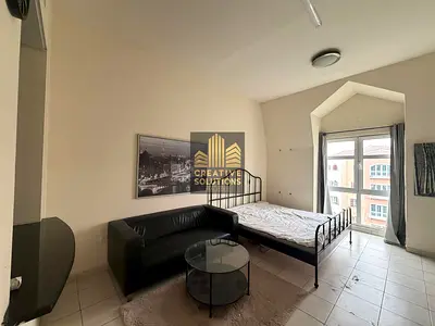 Fully Furnished Studio Front Of The Garden Metro Station