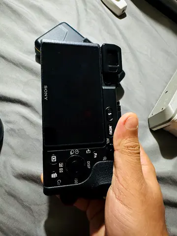 Sony A6400 with sigma 30 mm 1.4 lens 256 gb card 2 external battery