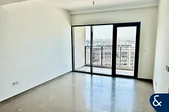 Vacant | Best View | One Bedroom | Modern