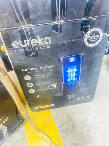 Robot vaccum cleaner