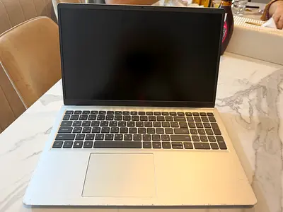 Dell Laptop Inspiron 15inch 3511 model