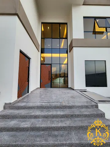 BRAND NEW! 1-BEDROOM HALL WITH SEPARATE ENTERANCE WITH COVERED PARKING AVAILABLE IN MBZ